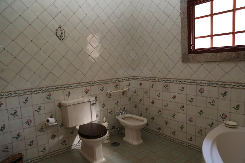 Quinta Dos Castanheiros Bed And Breakfast Понте-де-Ліма Номер фото
