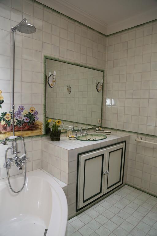 Quinta Dos Castanheiros Bed And Breakfast Понте-де-Ліма Номер фото